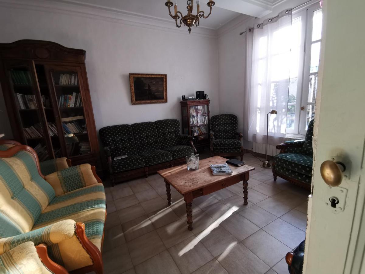 La Taniere 16 Couchages Villa Vergeze Exterior photo